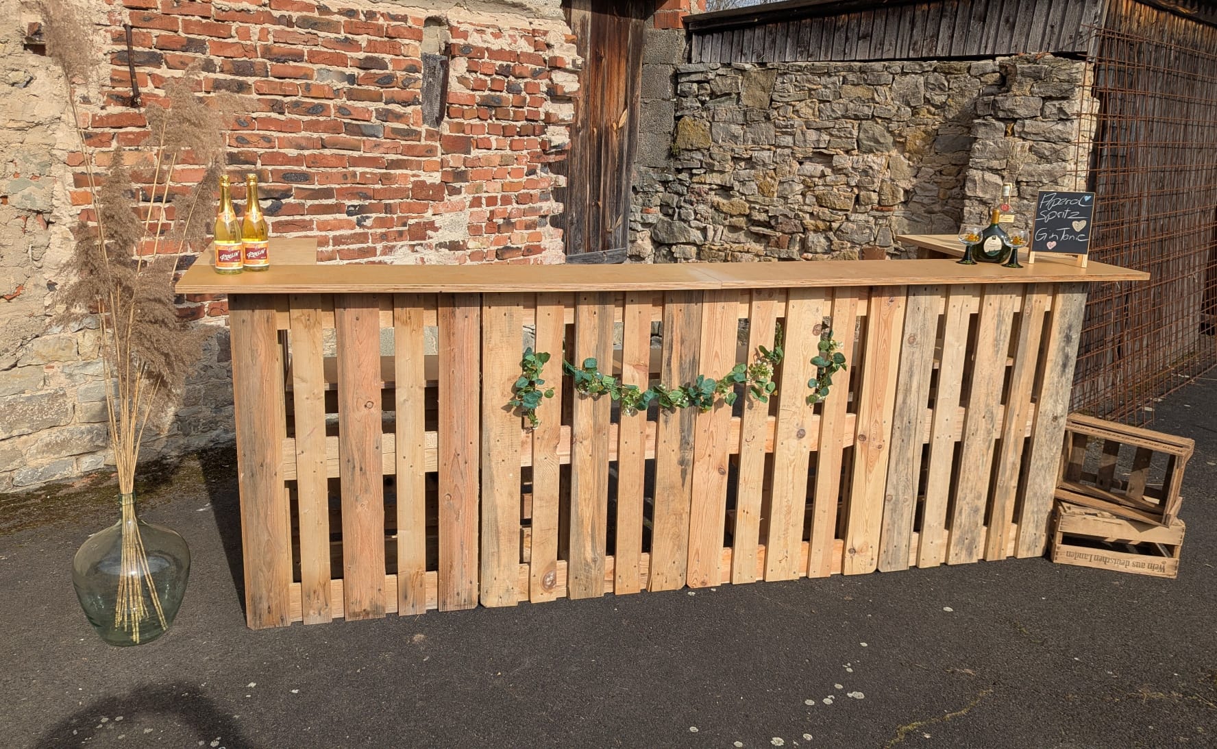 Rustikale Paletten Bar